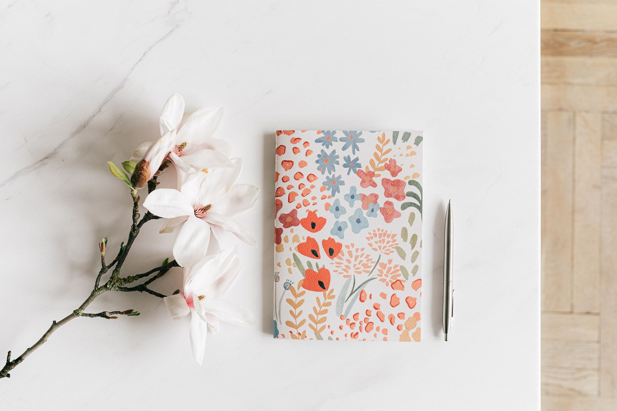 Дневник с обложкой в цветочек