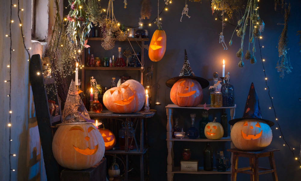 Украшение дома на Хэллоуин | Штуки для хэллоуина, Хэллоуин украшения, Хэллоуин развлечения